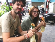 Foreign visitors captivated by Hanoi’s street food culture